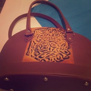 Brown leather purse. Custom made